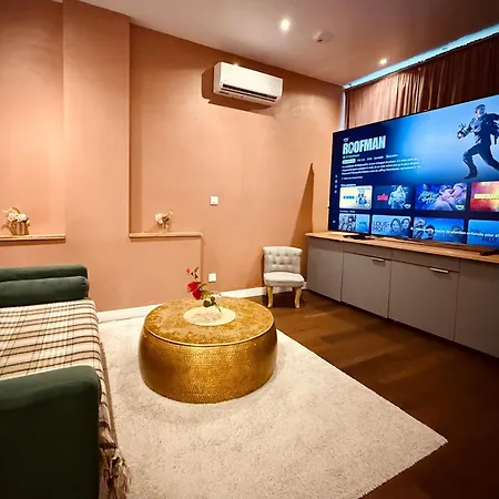 شقة Nancy-Place, Colline, La Suite Jacuzzi, Cinema, Clim *